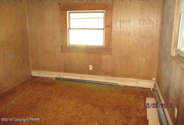 37 Sickler Road Wyoming, PA 18644 - Photo 13 of 16 br