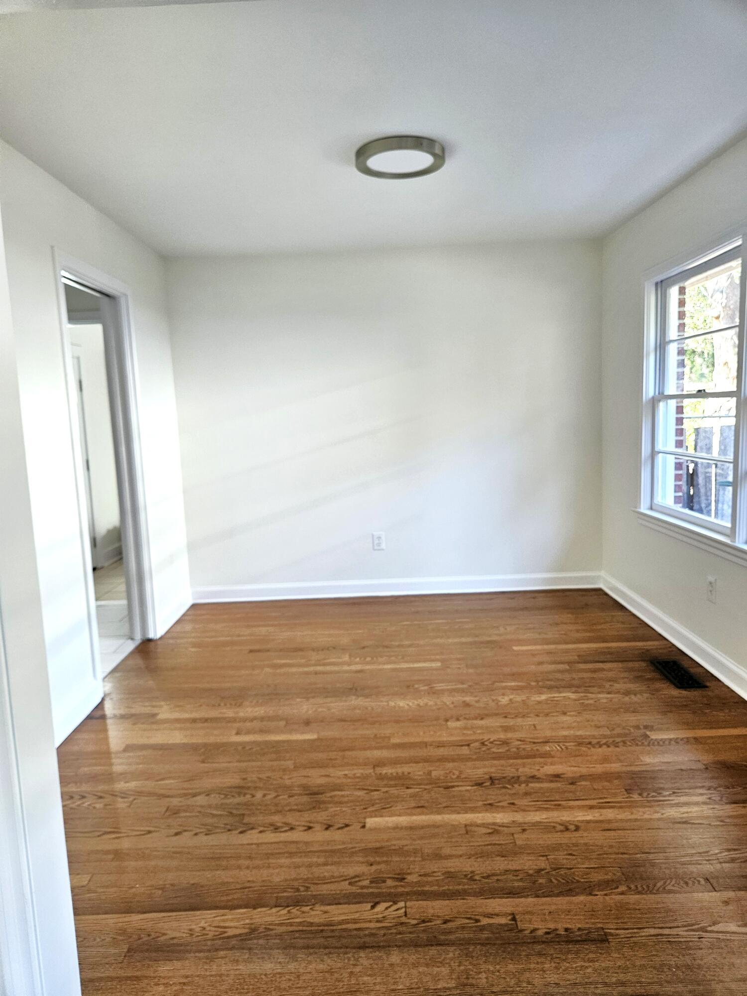 1258 Gilmore Road Charleston, SC 29407 - Photo 9 of 24 202front rm