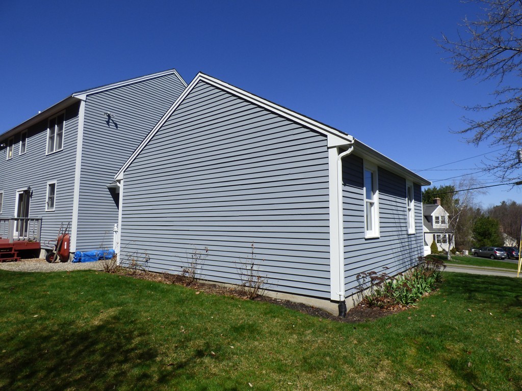 44 Indian Ridge Road Leominster, MA 01453 - Photo 4 of 30 Gallery Image 4
