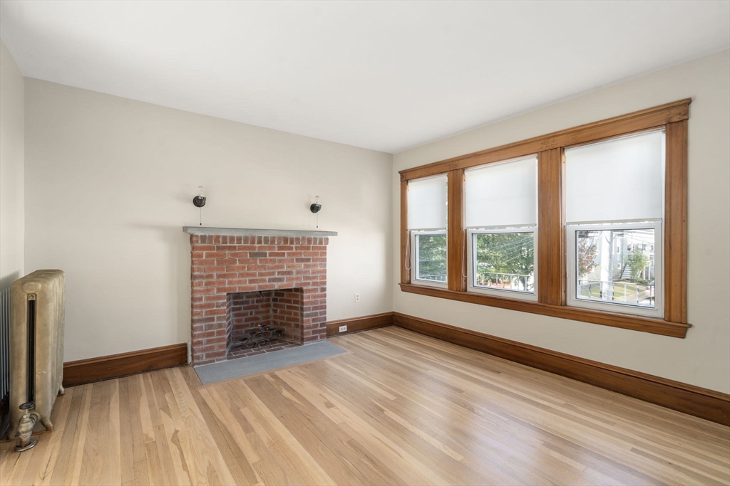 133 Hillside Road Watertown, MA 02472 - Photo 15 of 40 Gallery Image 15