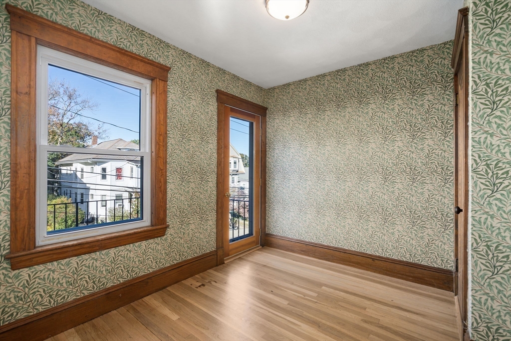 133 Hillside Road Watertown, MA 02472 - Photo 17 of 40 Gallery Image 17