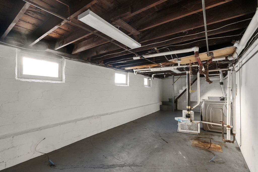 133 Hillside Road Watertown, MA 02472 - Photo 35 of 40 Gallery Image 35