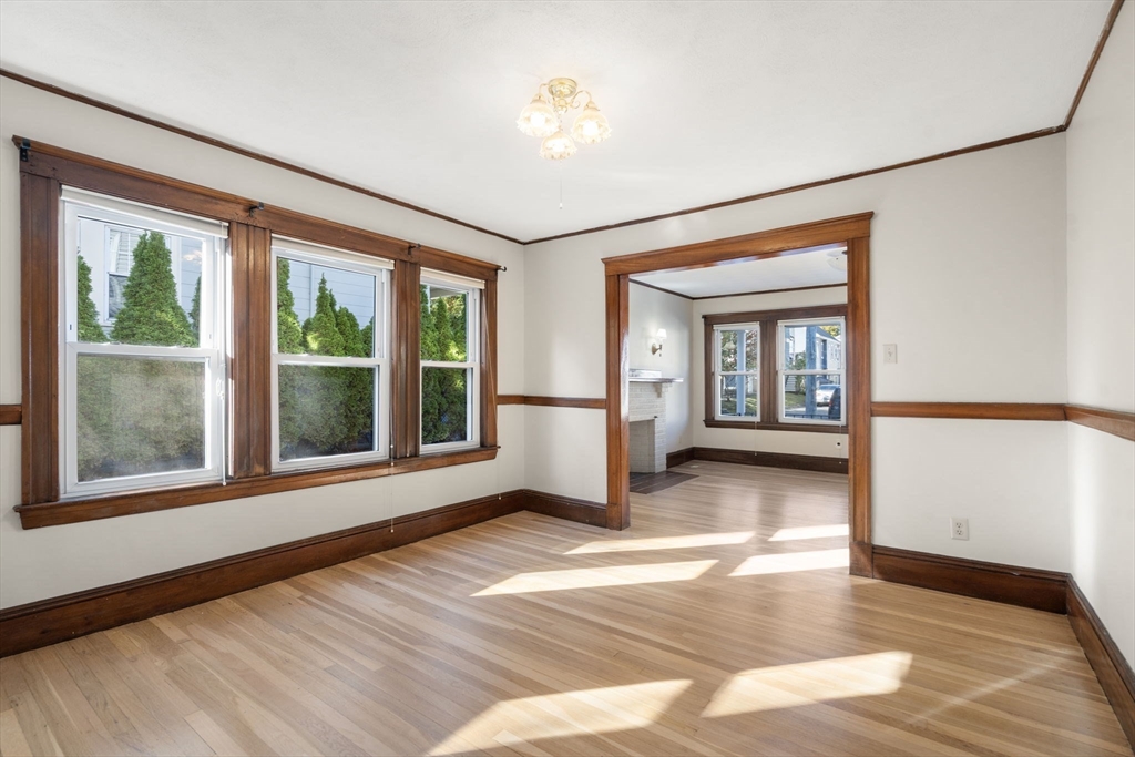 133 Hillside Road Watertown, MA 02472 - Photo 7 of 40 Gallery Image 7