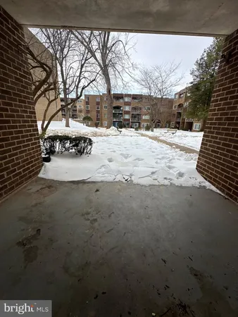 $205,000 | 402 Girard Street, Unit T2, Gaithersburg, MD 20877