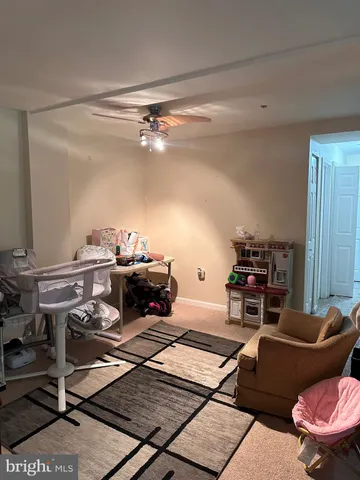 $205,000 | 402 Girard Street, Unit T2, Gaithersburg, MD 20877