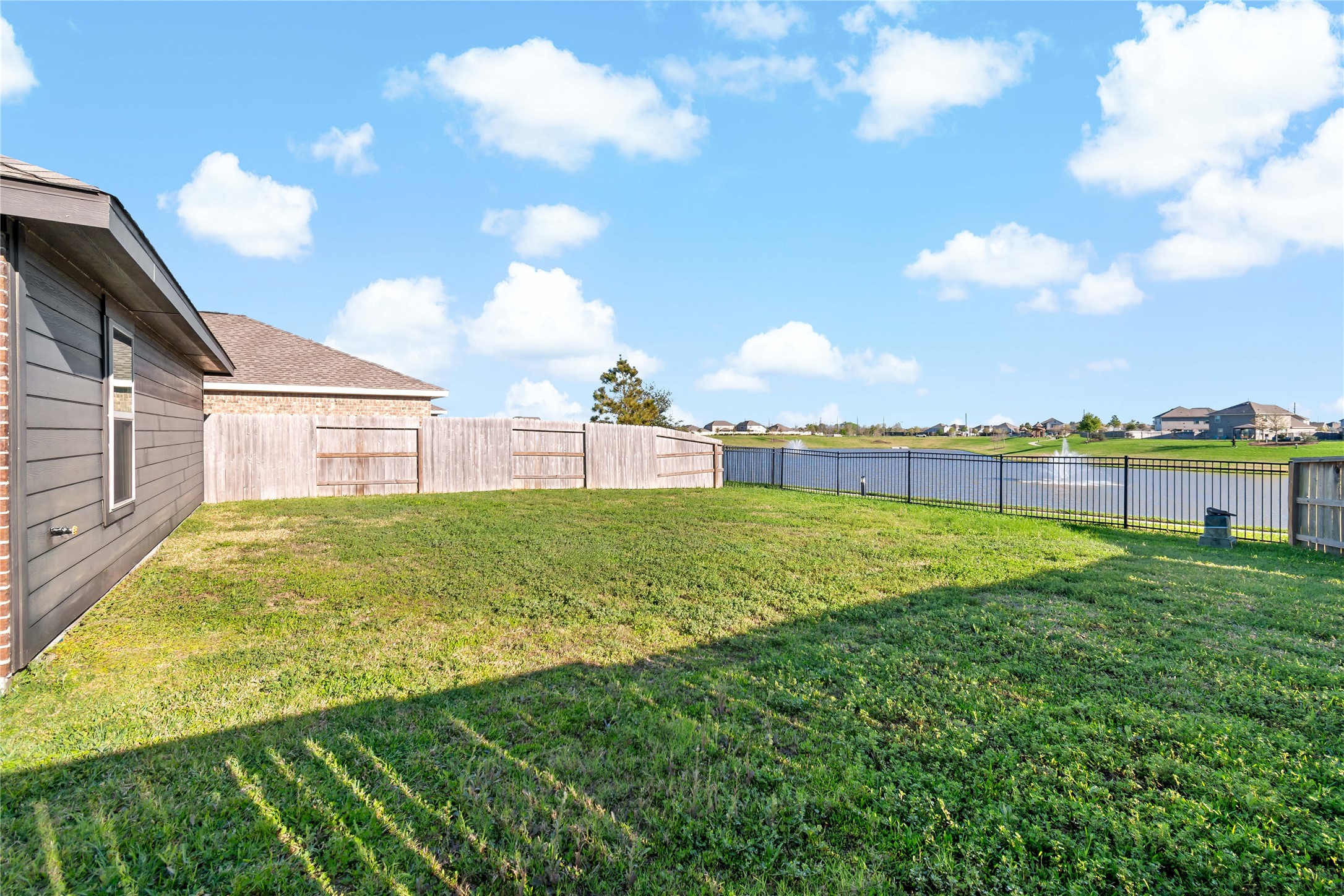 14510 Boyton Holw Trace Rosharon, TX 77583 - Photo 29 of 30