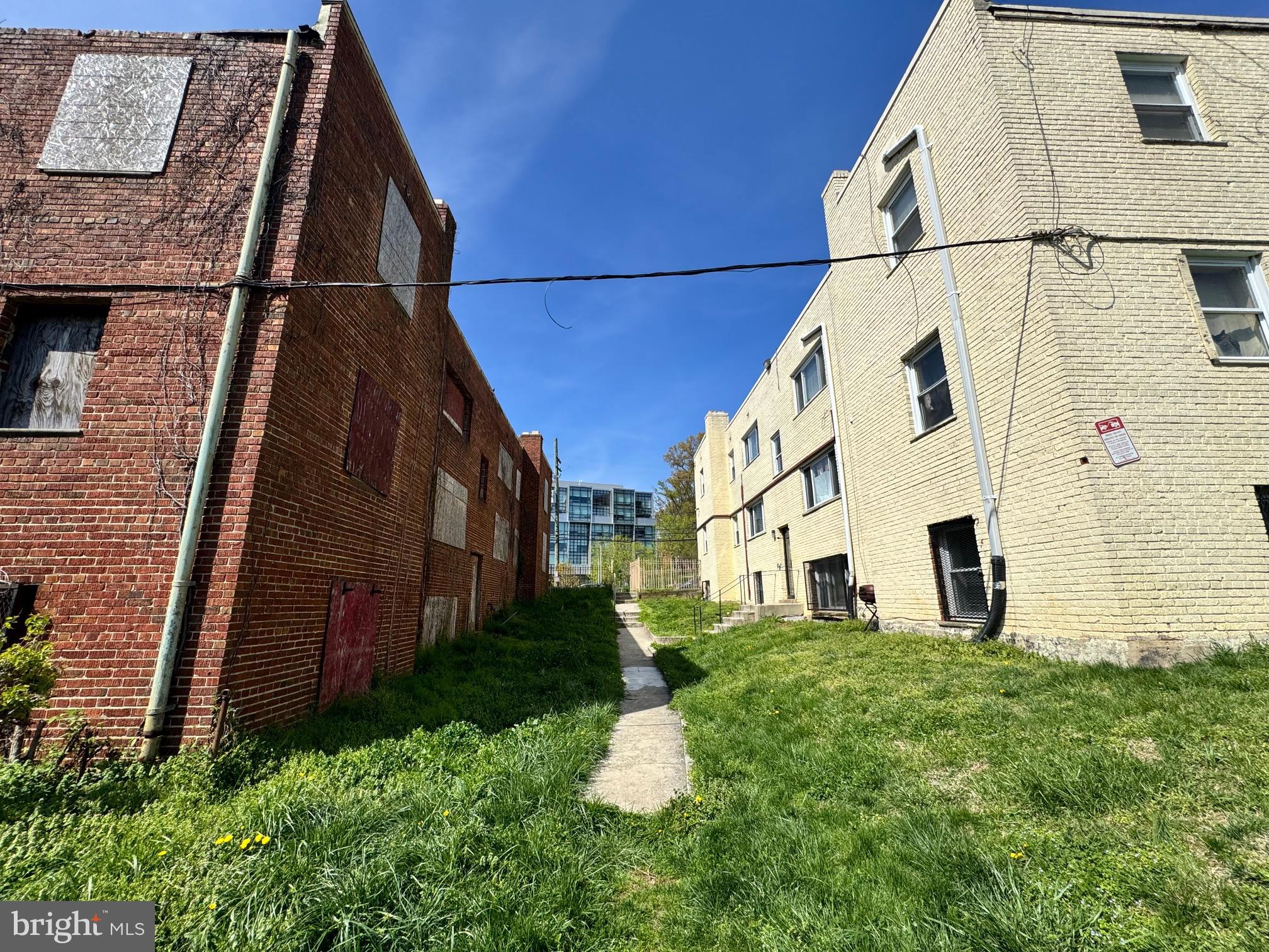 4236 6th Street Southeast Washington, DC 20032 - Photo 5 of 12