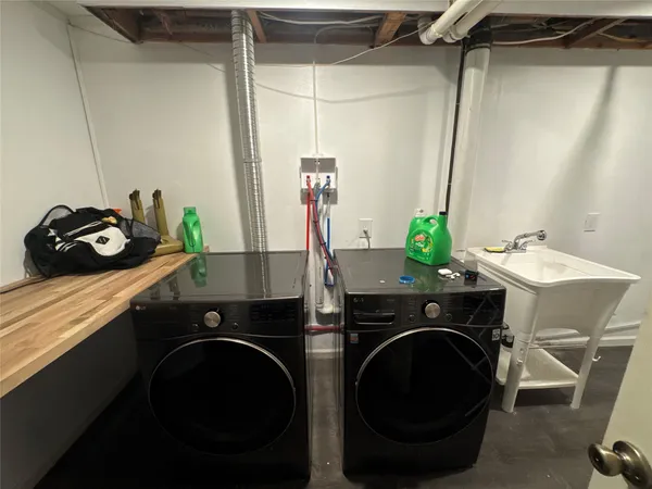 $2,500 | 4520 Marshall Drive West, Vestal, NY 13850