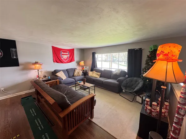 $2,500 | 4520 Marshall Drive West, Vestal, NY 13850