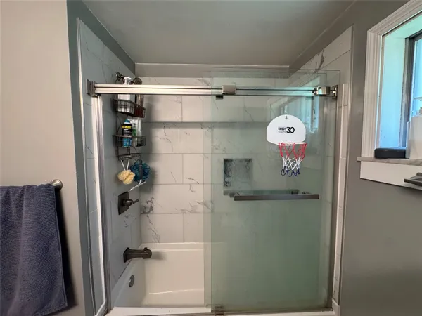 $2,500 | 4520 Marshall Drive West, Vestal, NY 13850