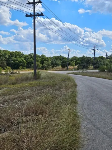 $240,000 | 104 North N Highway, Liberty Hill, TX 78642