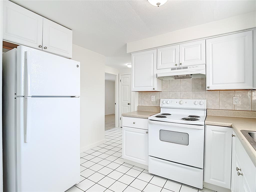 6312 Limerick Avenue New Port Richey, FL 34653 - Photo 15 of 33