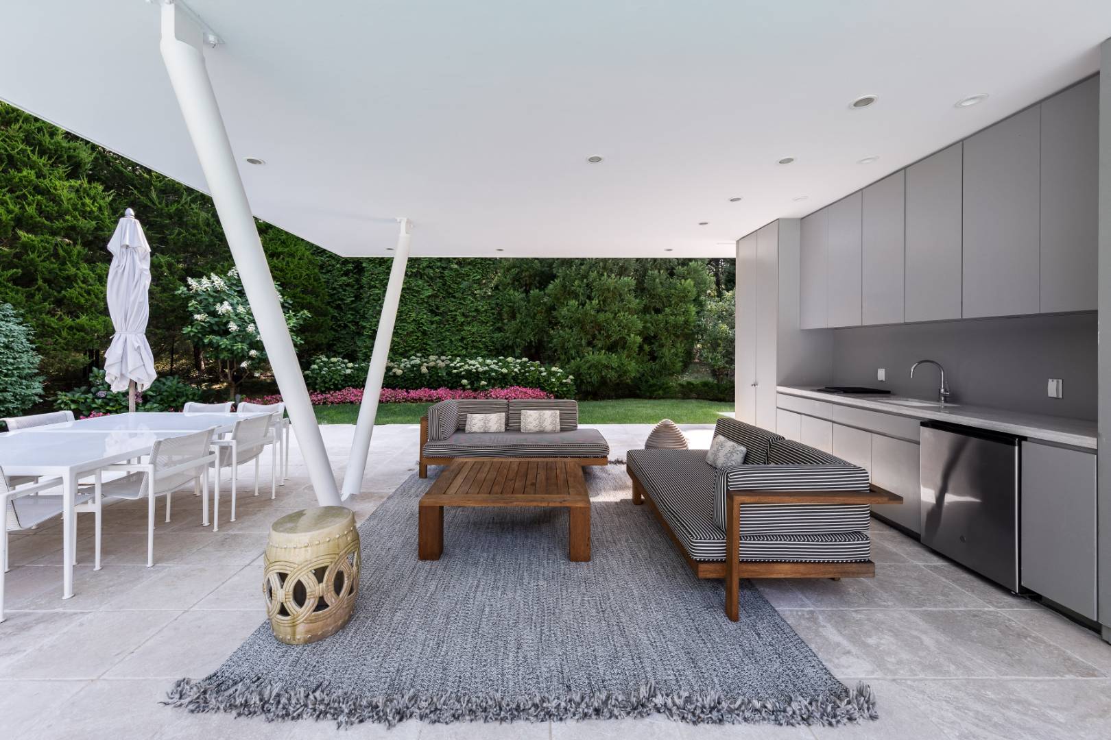 15 Forest Crossing Sagaponack, NY 11962 - Photo 8 of 26