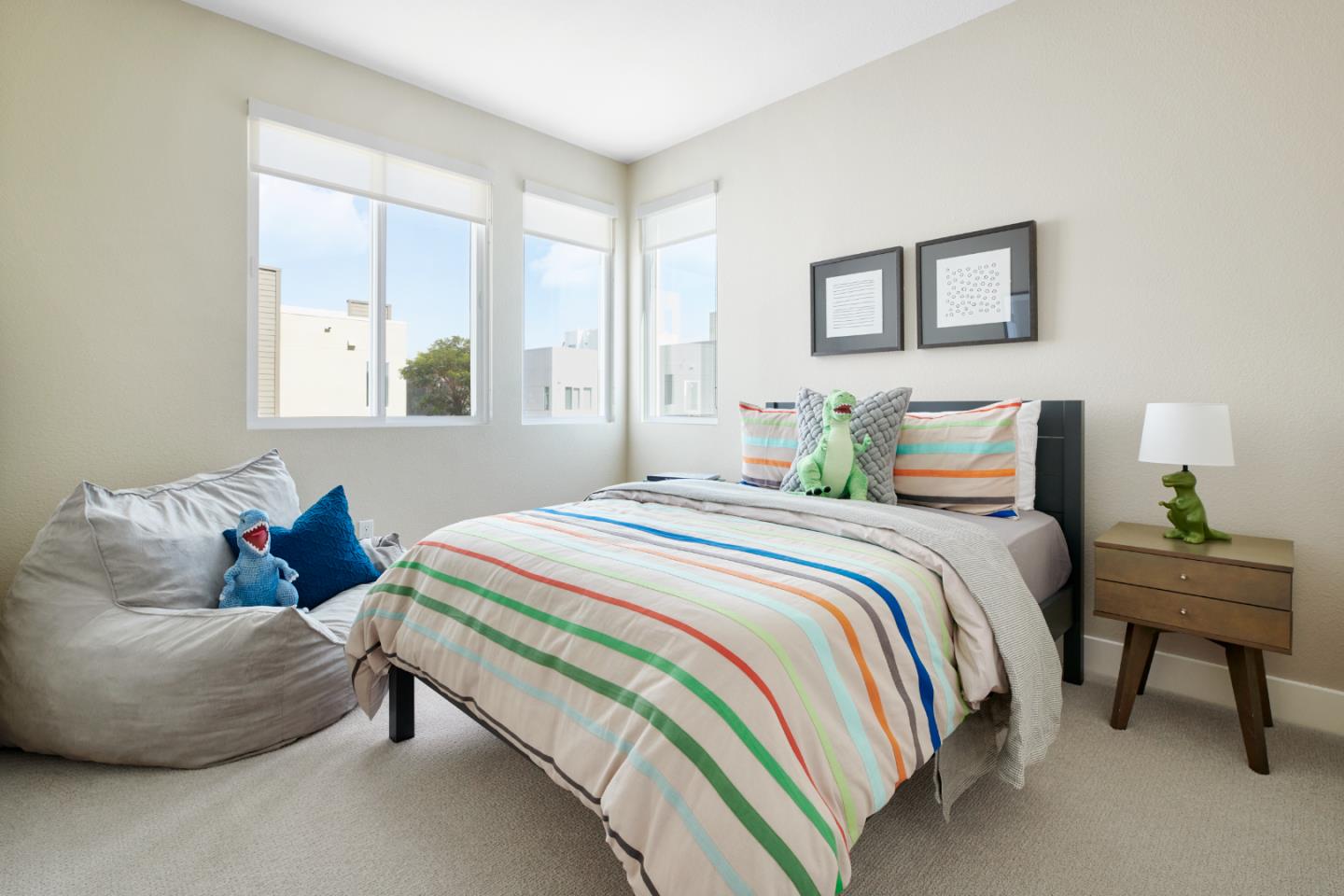 1552 Harbor Lights Road Richmond, CA 94804 - Photo 5 of 11 Gallery Image 5