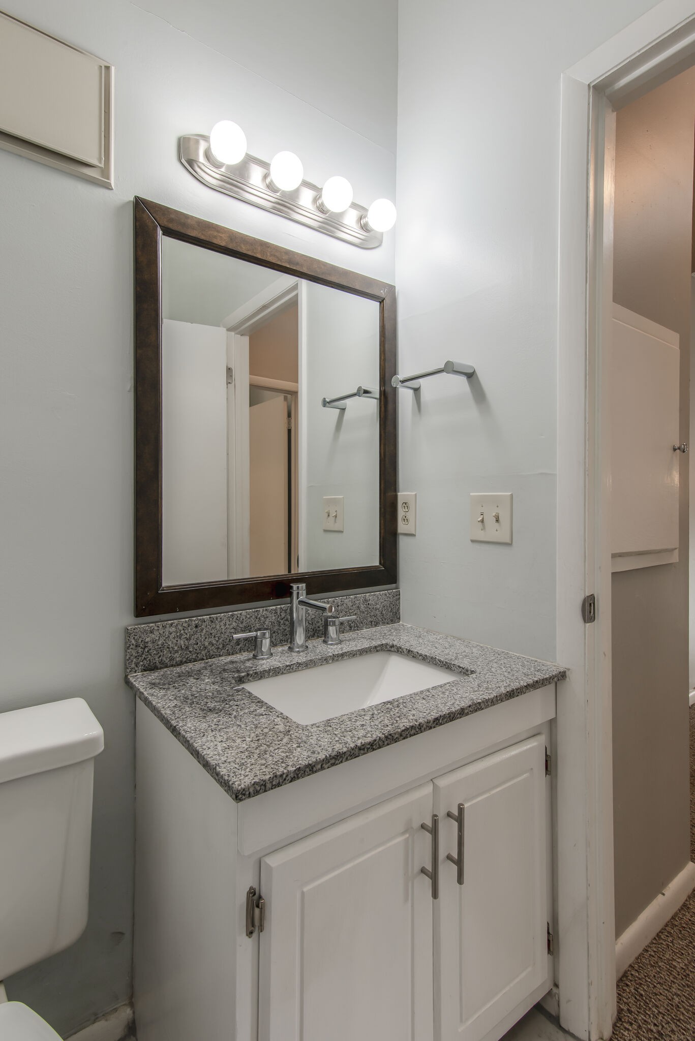 112 Summit Ridge Court Nashville, TN 37215 - Photo 16 of 29 Gallery Image 16