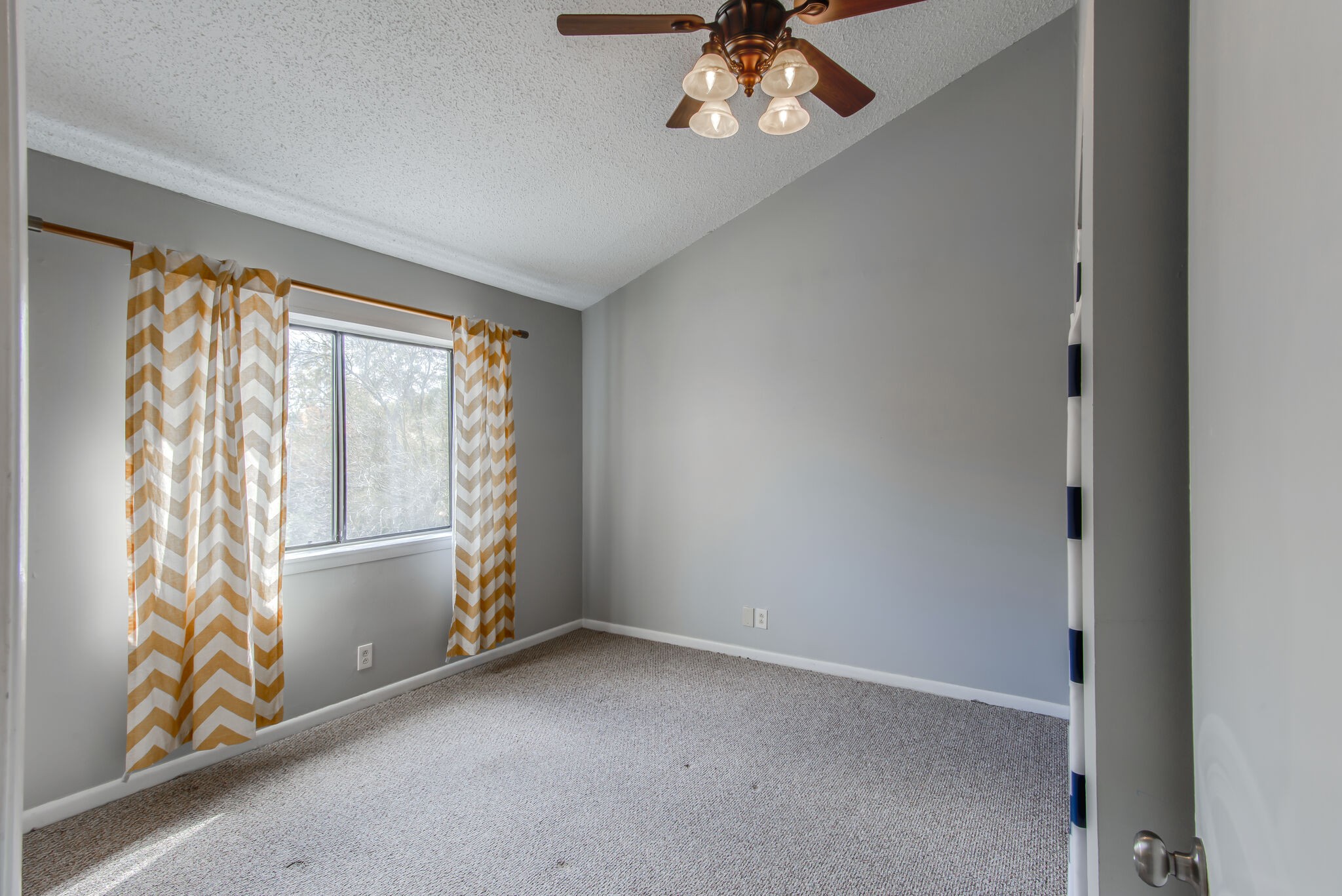 112 Summit Ridge Court Nashville, TN 37215 - Photo 17 of 29 Gallery Image 17