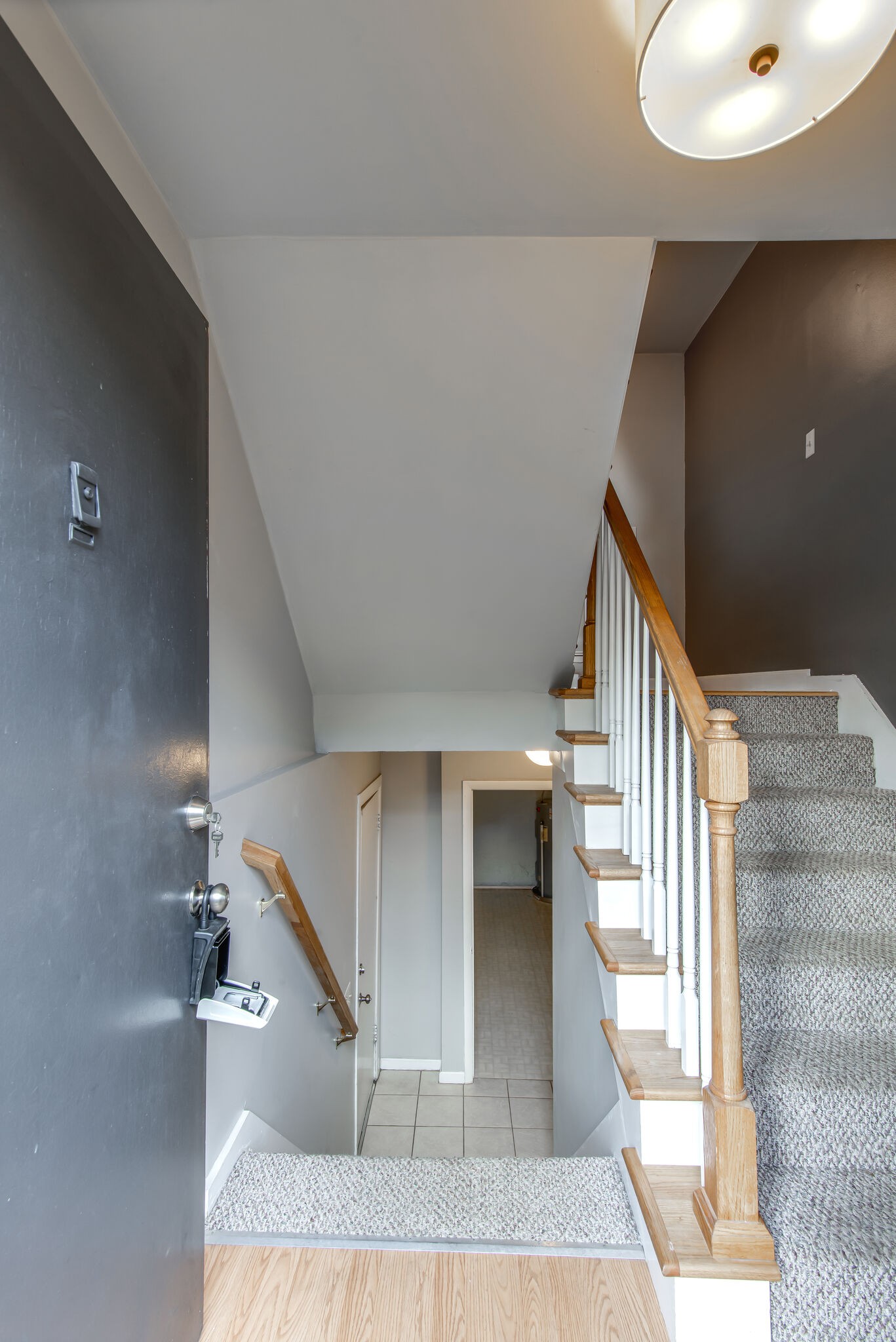 112 Summit Ridge Court Nashville, TN 37215 - Photo 5 of 29 Gallery Image 5