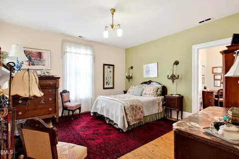 $949,000 | 124 North Bloodworth Street, Raleigh, NC 27601