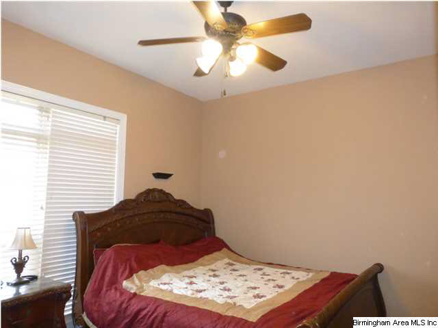 120 Wild Timber Parkway Pelham, AL 35124 - Photo 14 of 32