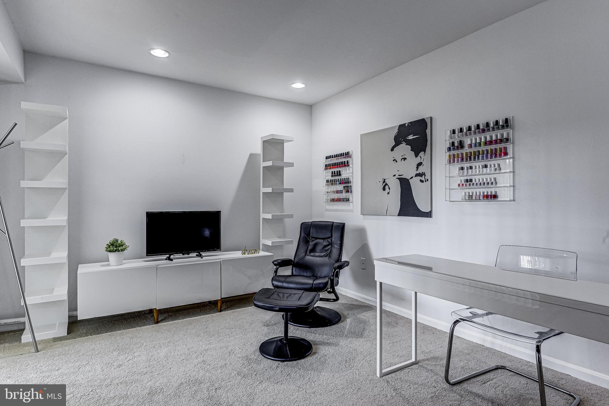 3712 Gawayne Terrace, Unit 33 Silver Spring, MD 20906 - Photo 6 of 35