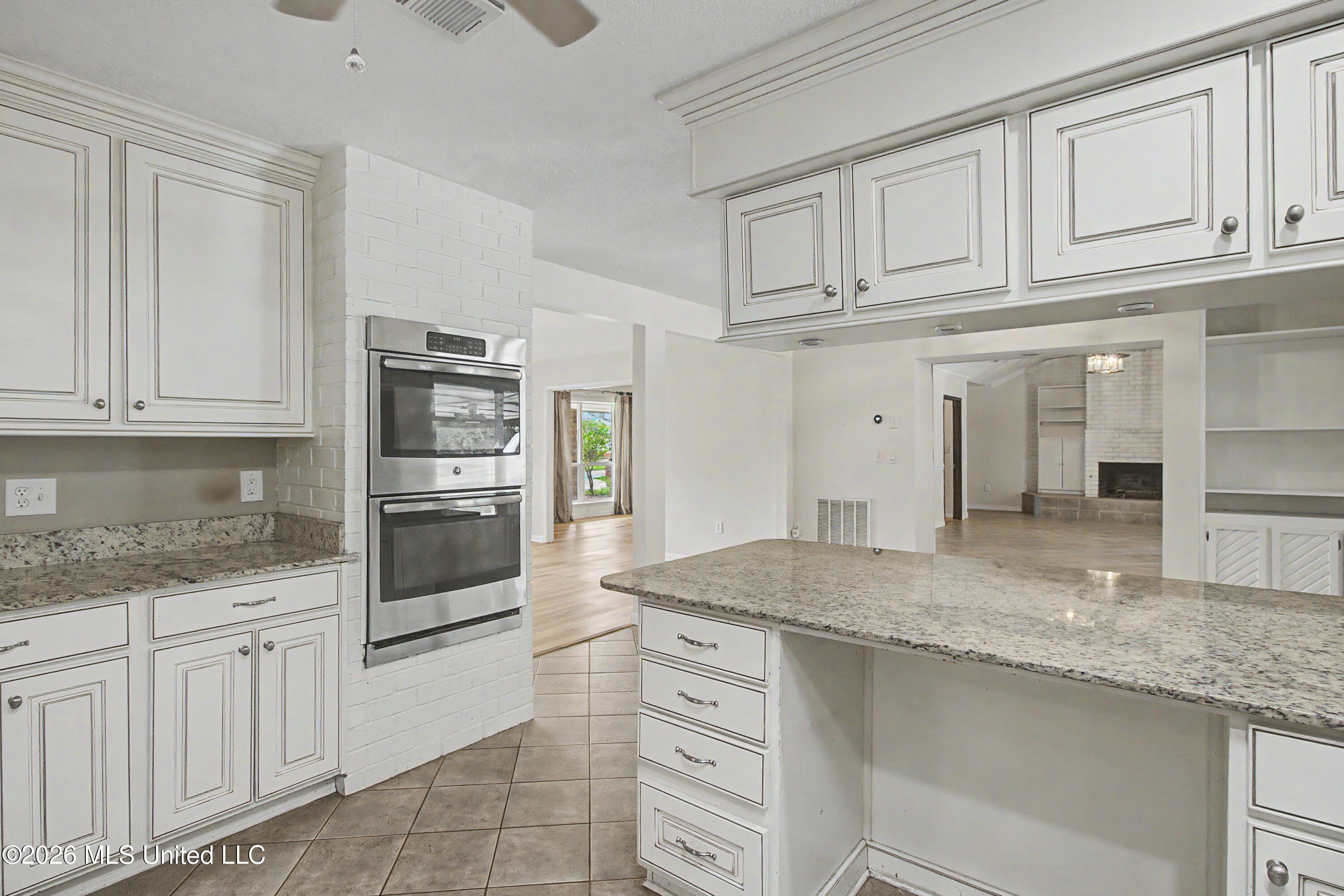2186 Atkinson Road Biloxi, MS 39531 - Photo 5 of 29 05_52126 Atkinson