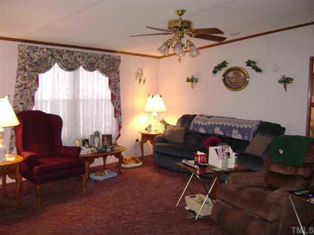 306 Shambley Road Mebane, NC 27302 - Photo 5 of 12 Large Living Room