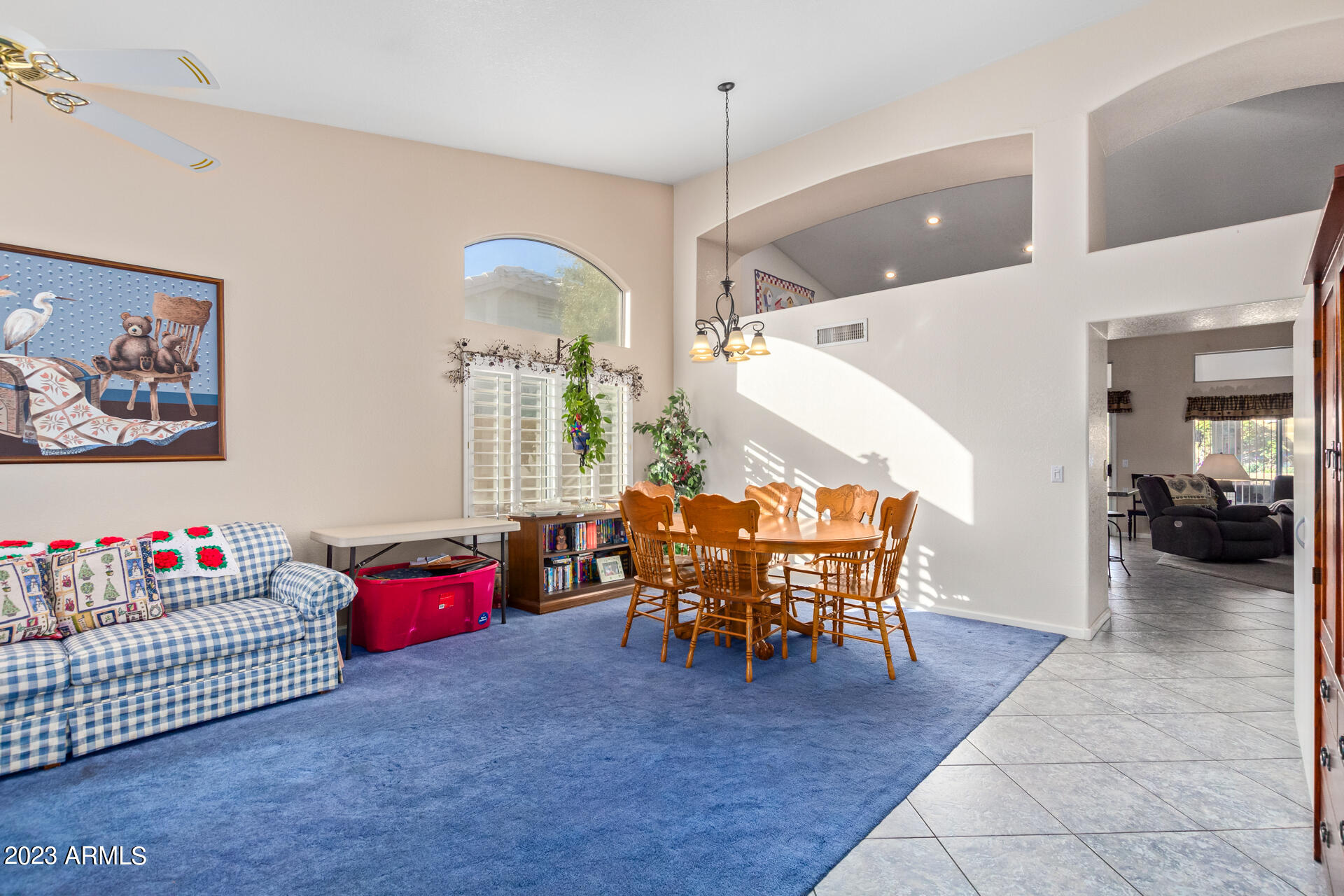 3708 East Utopia Road Phoenix, AZ 85050 - Photo 3 of 26 05 Utopia