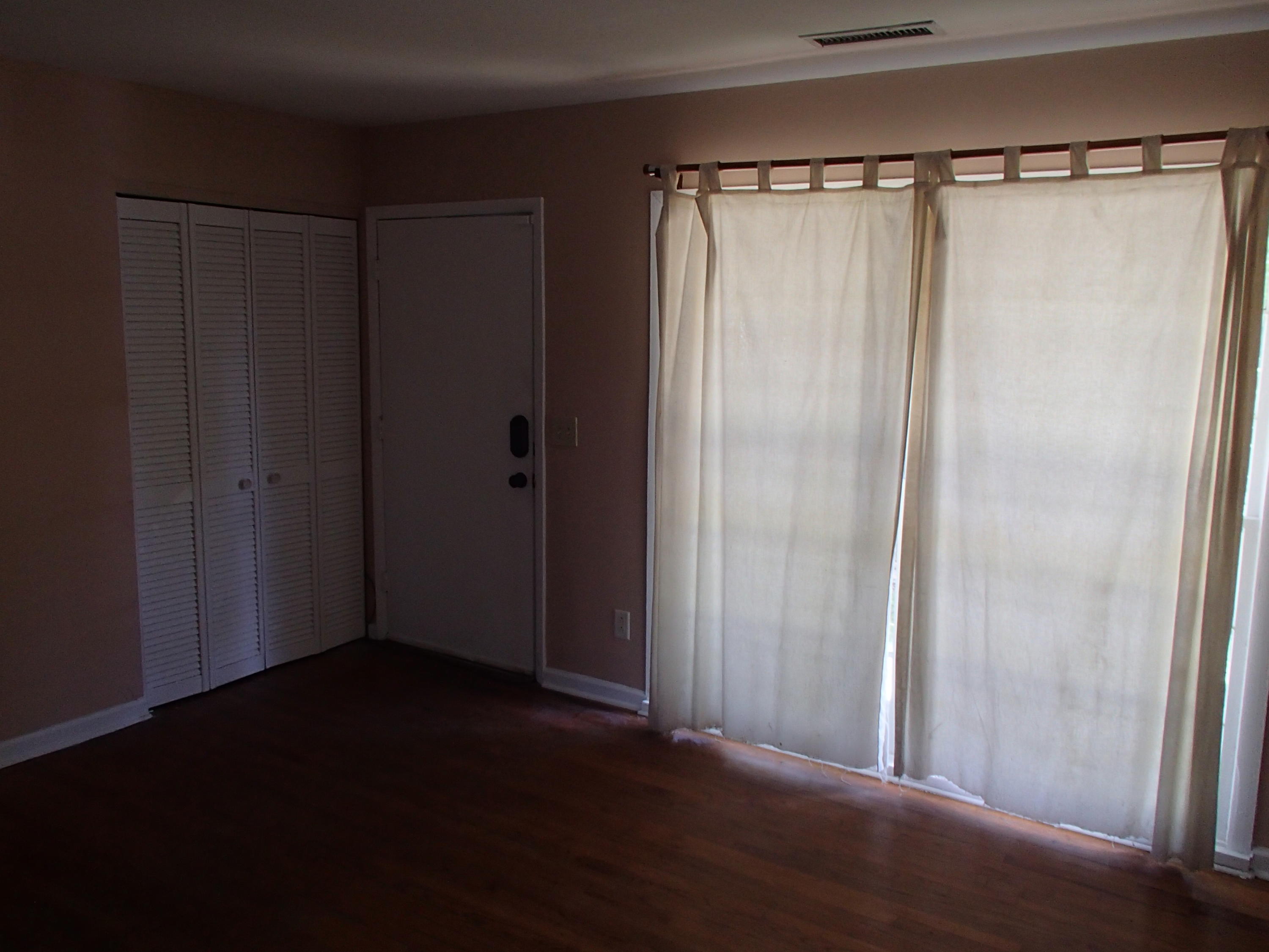 869 Savage Road Charleston, SC 29414 - Photo 8 of 23 P1010074