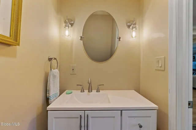 $475,000 | 122 Marlboro Road, Bethlehem, NY 12054