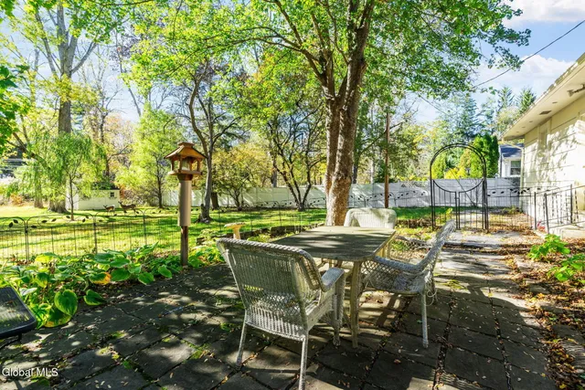 $475,000 | 122 Marlboro Road, Bethlehem, NY 12054