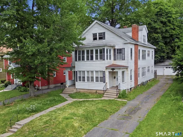 $499,900 | 20 Bretton Road, West Hartford, CT 06119
