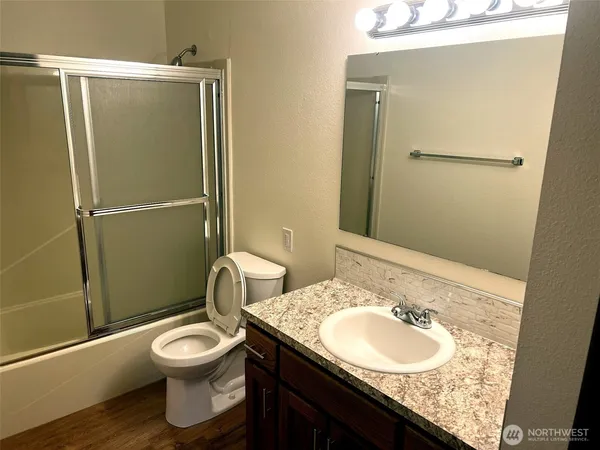 $3,750,000 | 8424-8428 6th Avenue, Tacoma, WA 98465