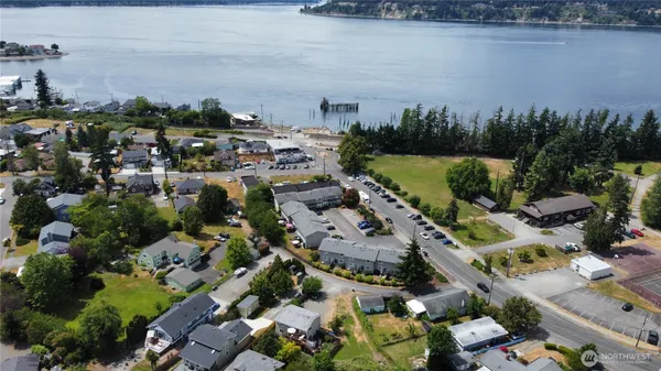 $3,750,000 | 8424-8428 6th Avenue, Tacoma, WA 98465