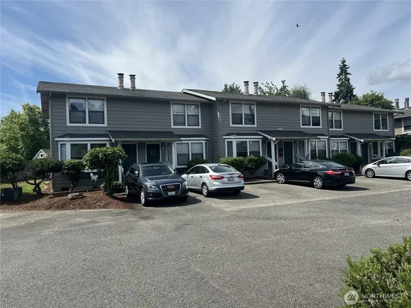 $3,750,000 | 8424-8428 6th Avenue, Tacoma, WA 98465