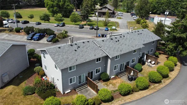 $3,750,000 | 8424-8428 6th Avenue, Tacoma, WA 98465