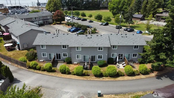 $3,750,000 | 8424-8428 6th Avenue, Tacoma, WA 98465