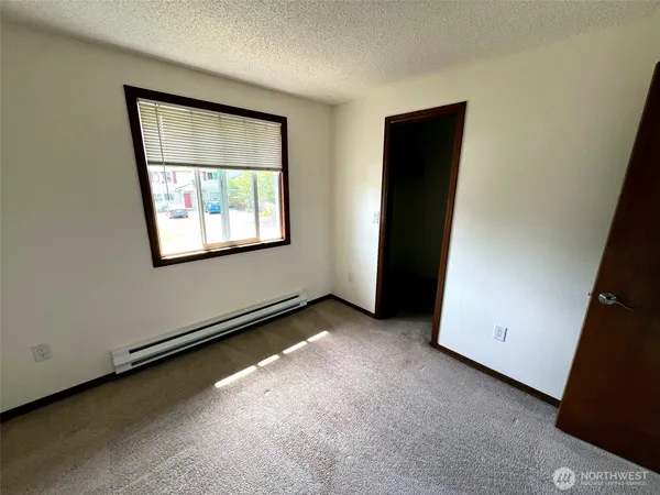 $3,750,000 | 8424-8428 6th Avenue, Tacoma, WA 98465