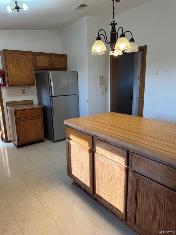 2346 London Bridge Drive Rochester, MI 48307 - Photo 18 of 24