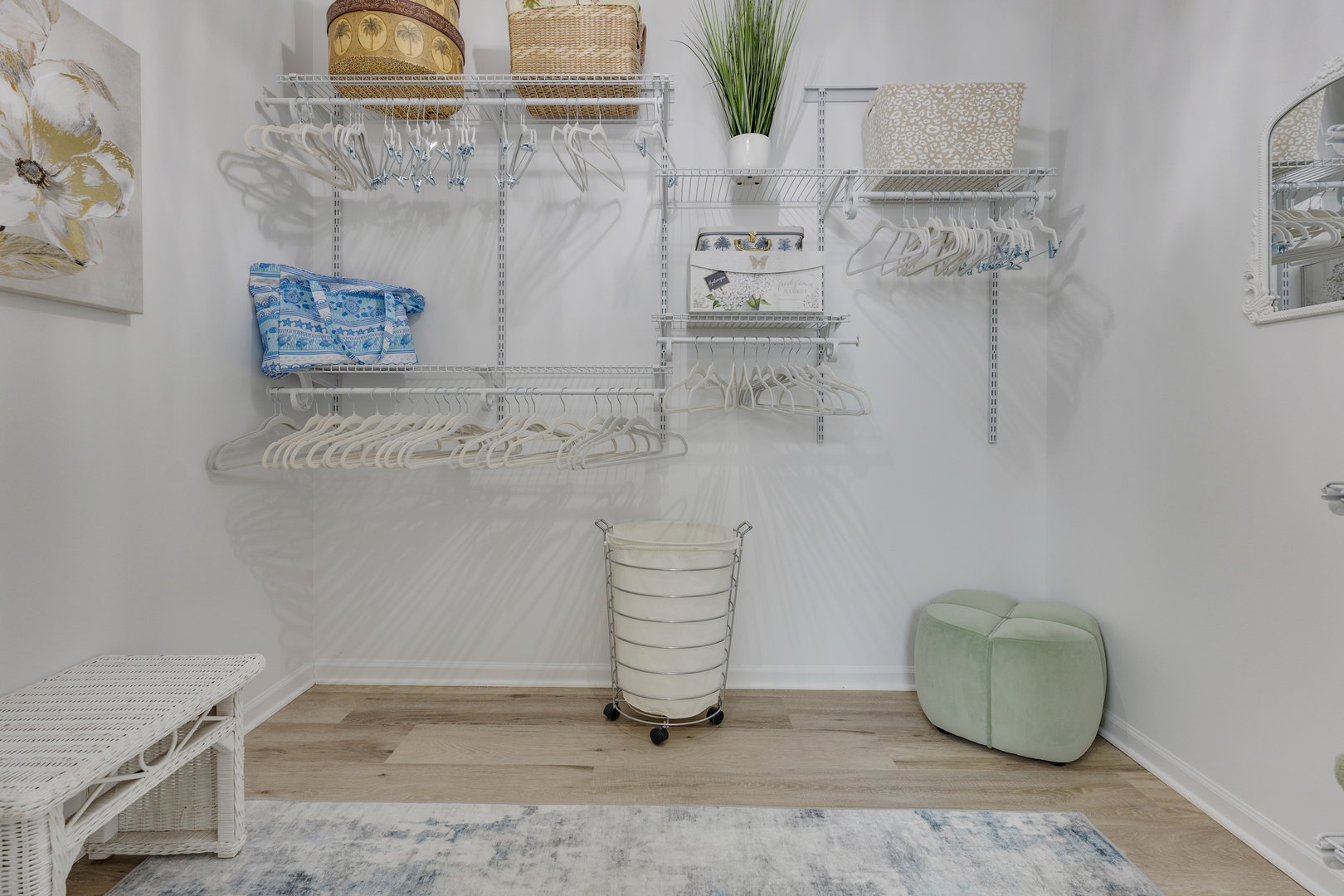 13517 Hemlock Road Huntley, IL 60142 - Photo 17 of 22 a room with a walk in closet and a mirror