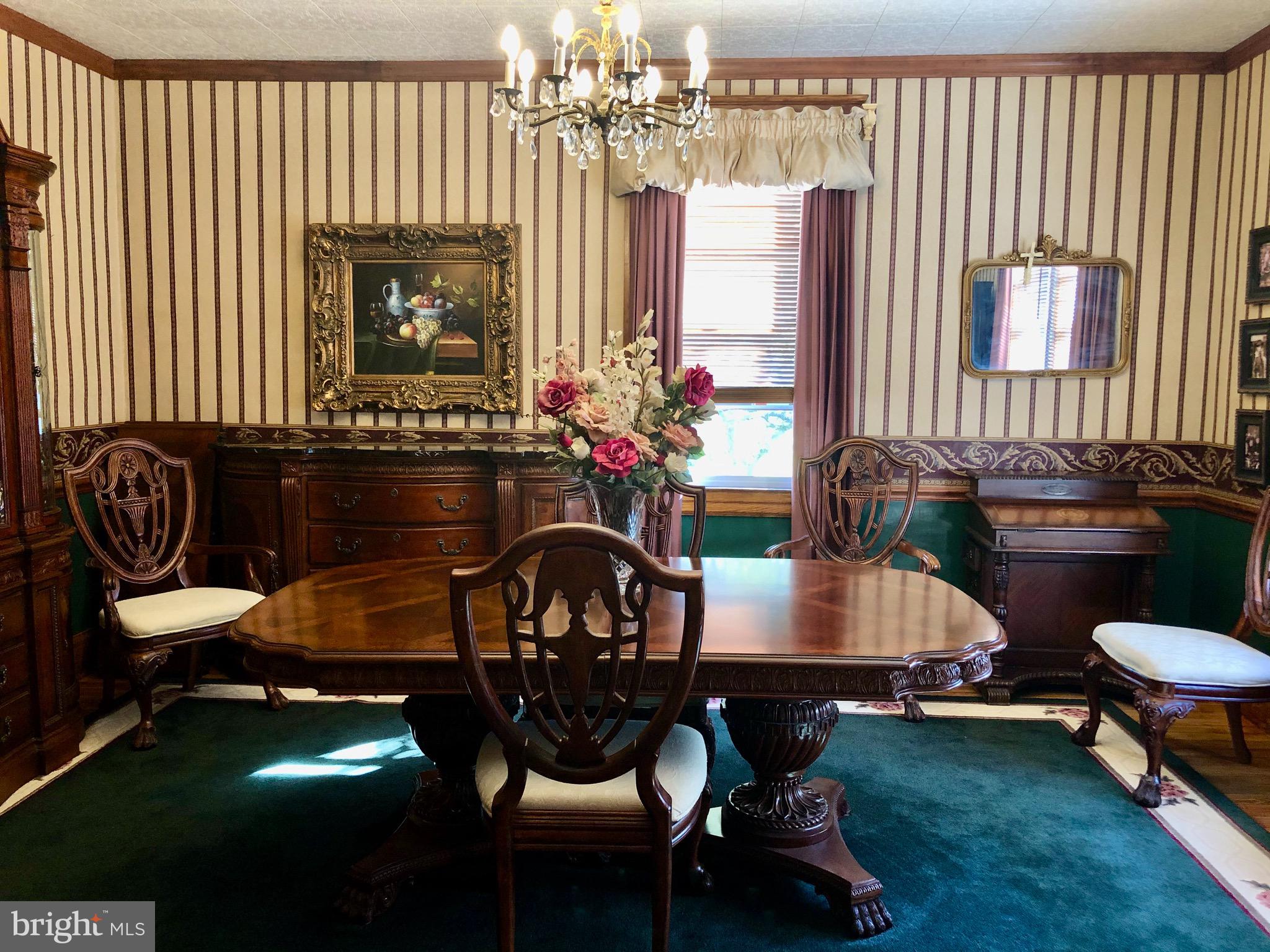 4425 Raspe Avenue Baltimore, MD 21206 - Photo 11 of 33 Formal dining room