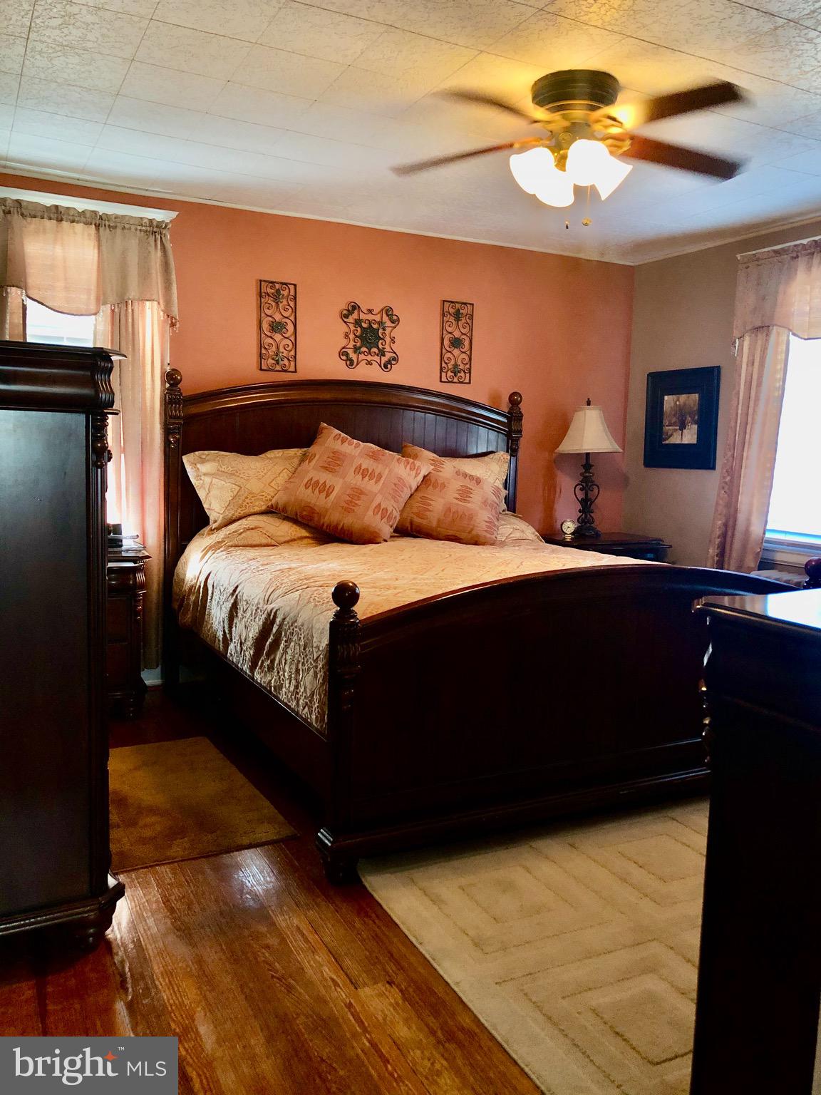 4425 Raspe Avenue Baltimore, MD 21206 - Photo 20 of 33 Primary Bedroom