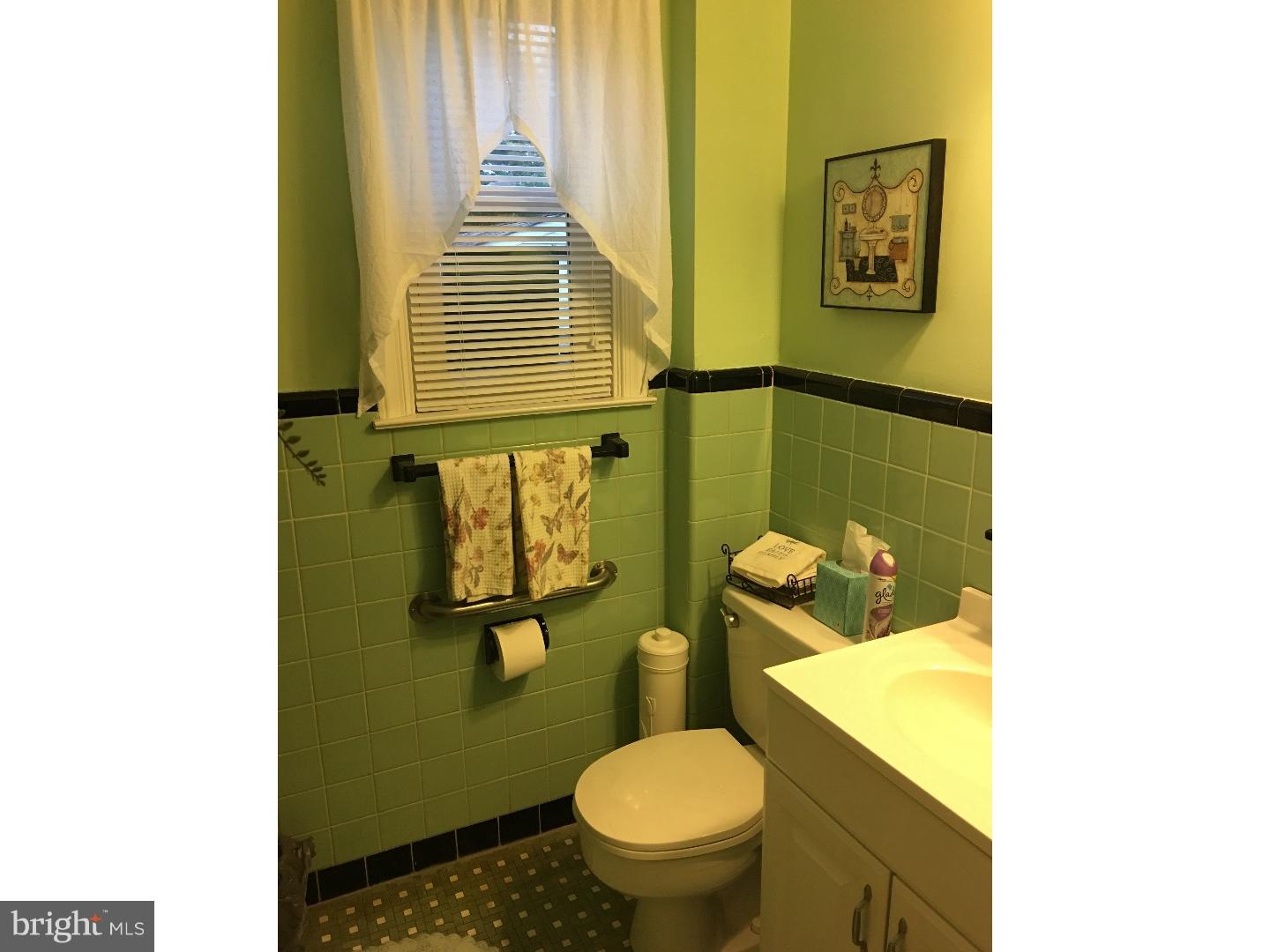 31 South Malin Road Broomall, PA 19008 - Photo 10 of 17 Gallery Image 10