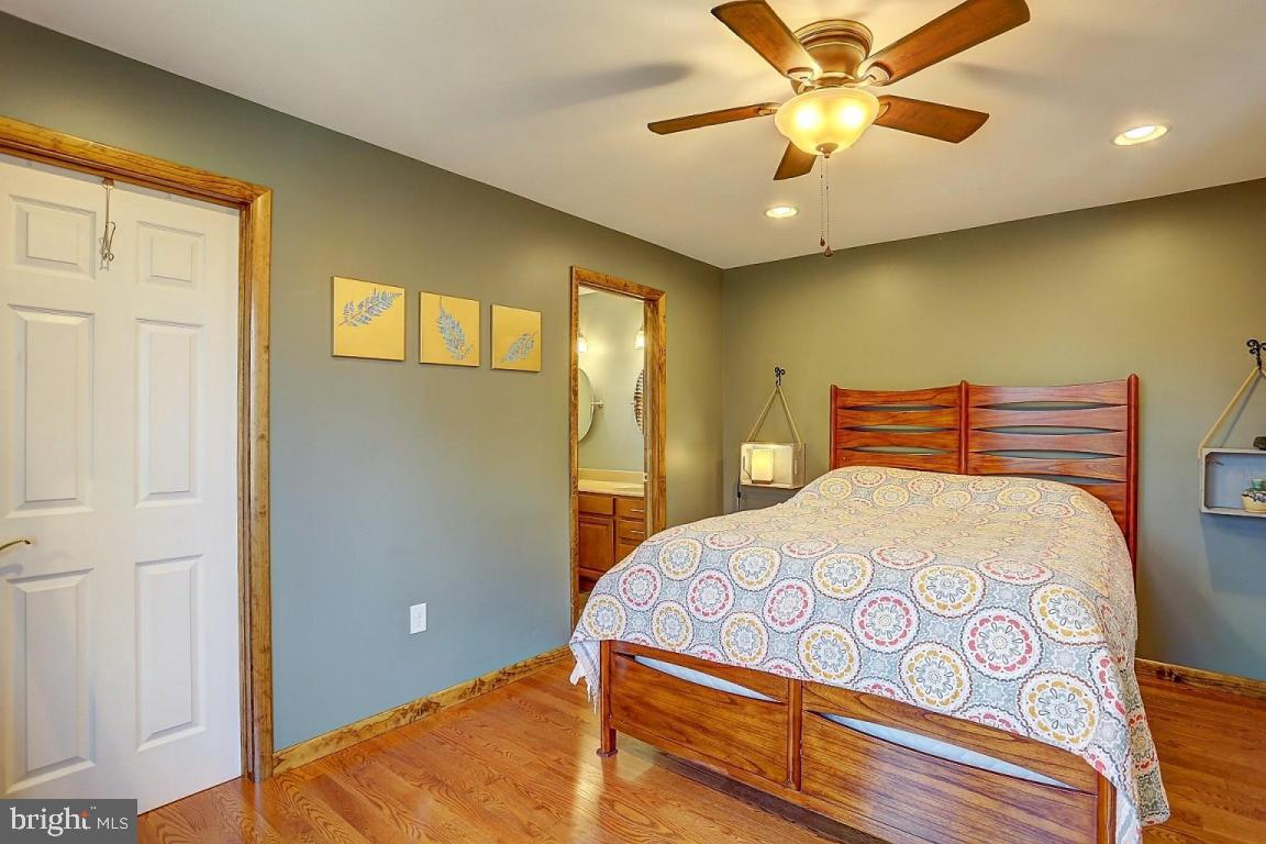 847 Cindy Lane Lititz, PA 17543 - Photo 10 of 26 Gallery Image 10