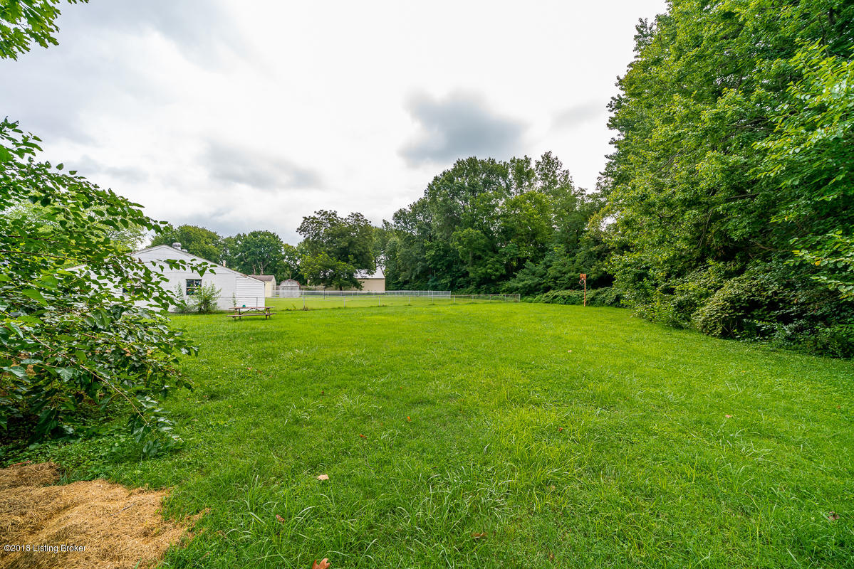 1846 Heaton Road Louisville, KY 40216 - Photo 35 of 36 1846 Heaton Rd L-37
