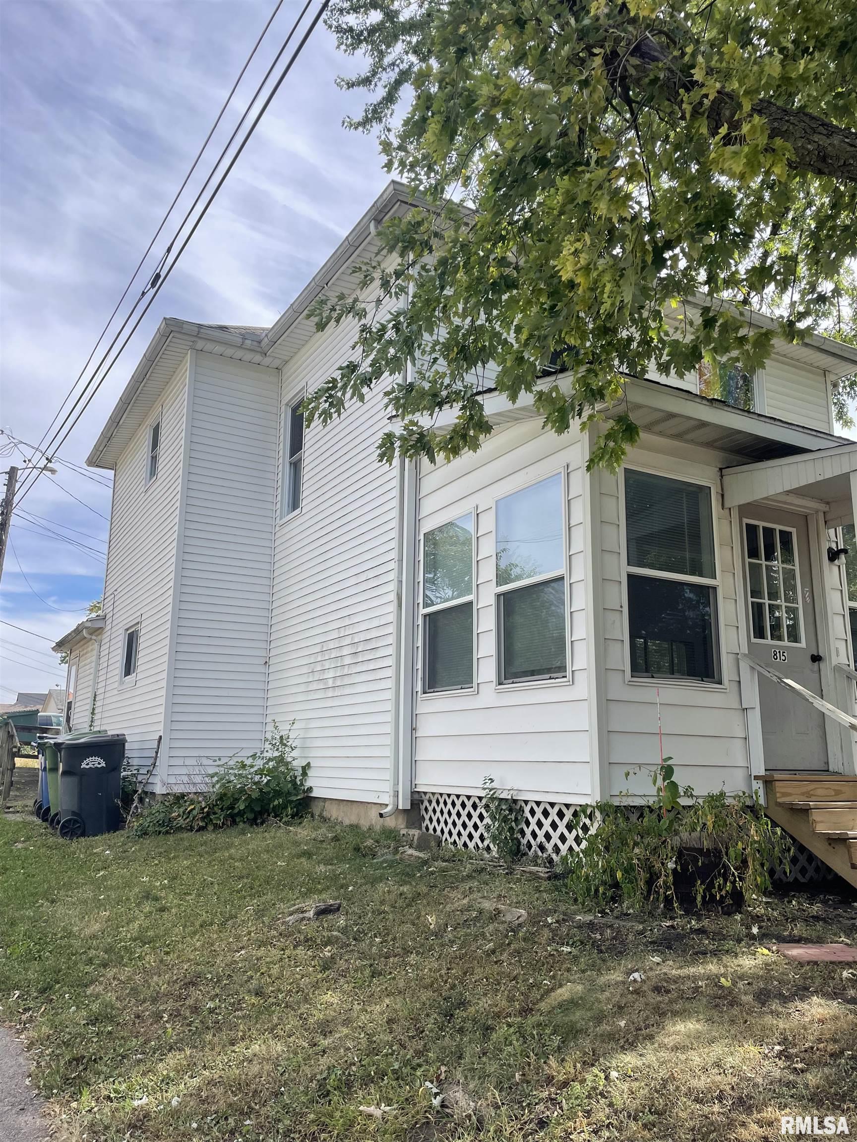 815 South 6th Street Clinton, IA 52732 - Photo 4 of 17