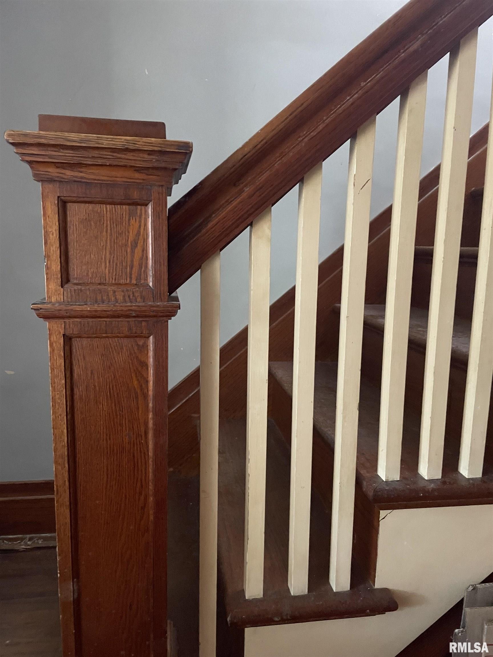 815 South 6th Street Clinton, IA 52732 - Photo 7 of 17