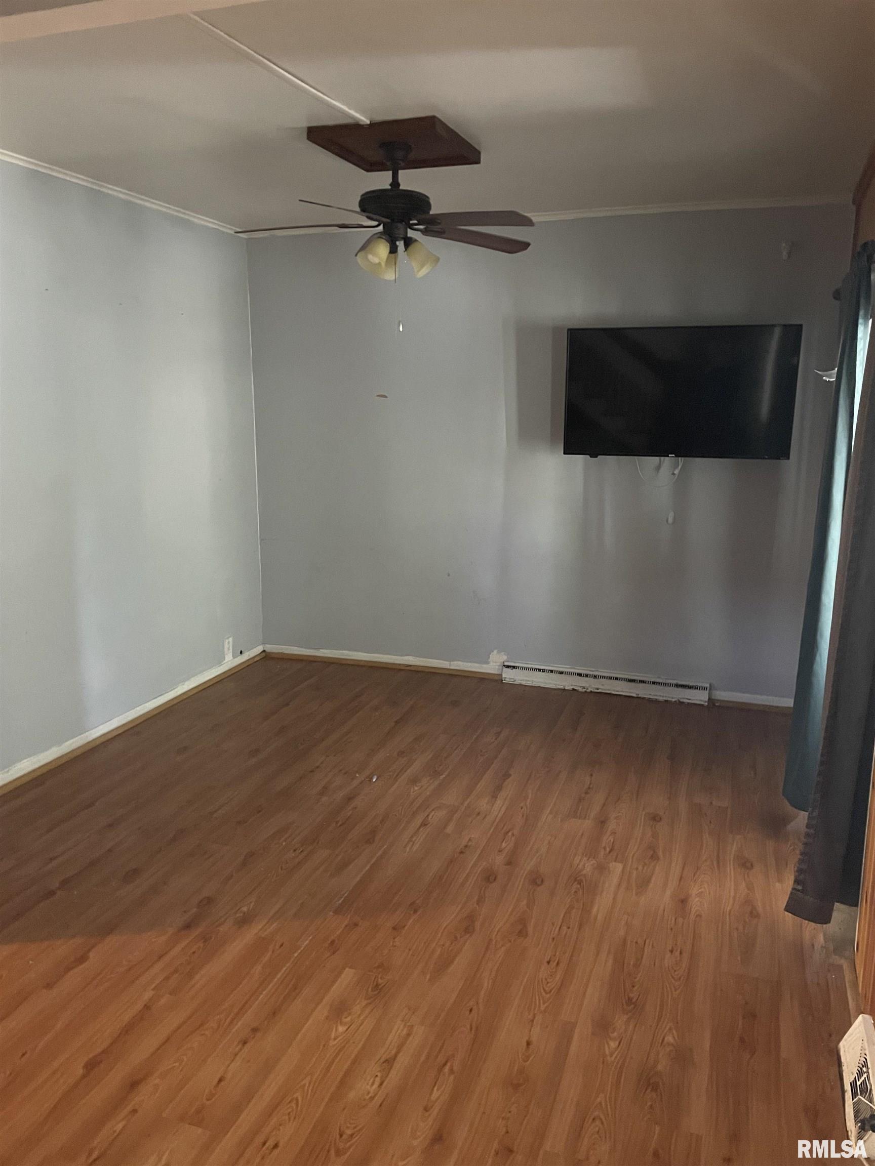 815 South 6th Street Clinton, IA 52732 - Photo 8 of 17