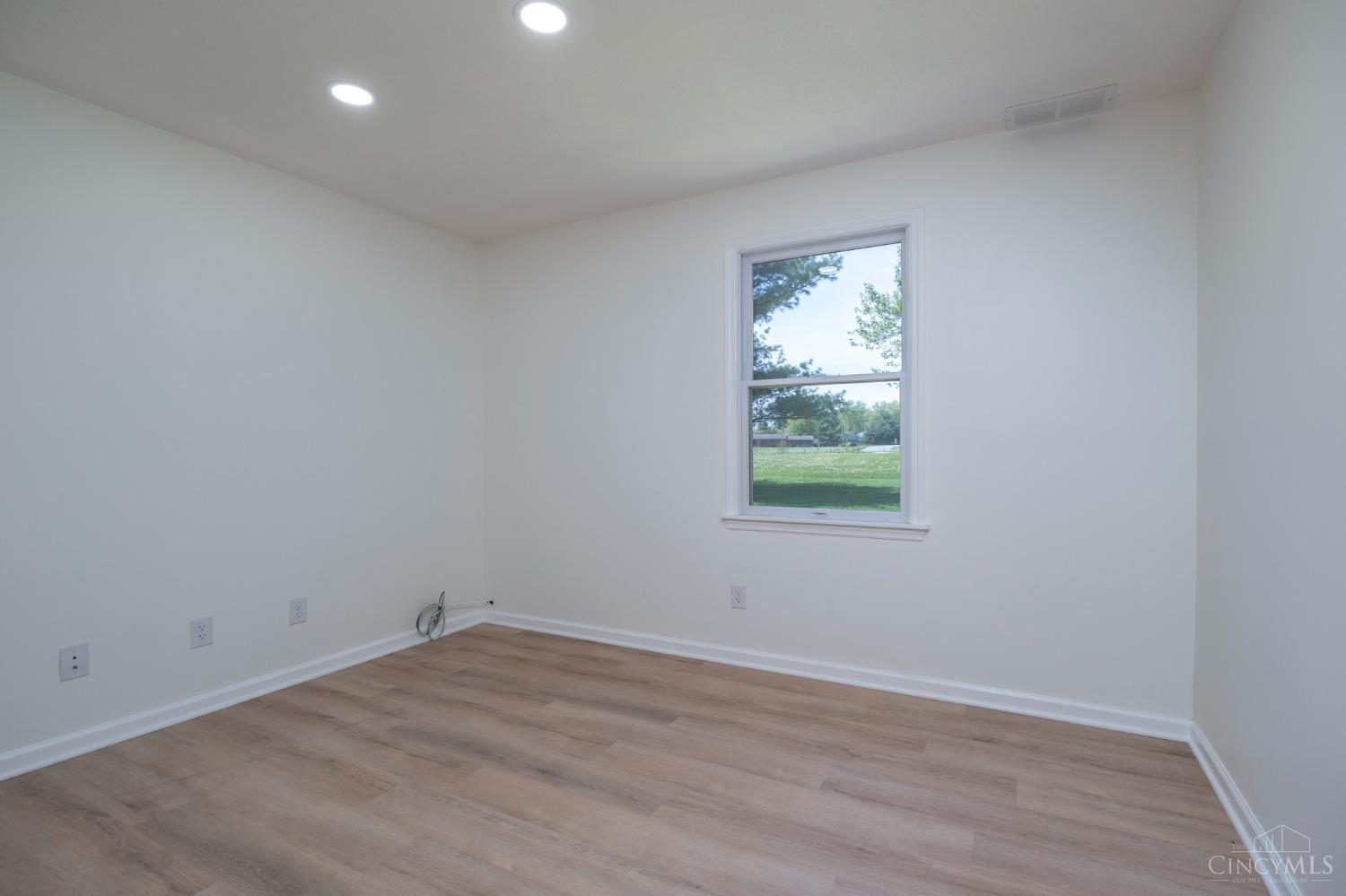 6450 Welcome Road Hillsboro, OH 45133 - Photo 15 of 31 Room off of kitchen could be used as a home office, study, sewing room Your choice