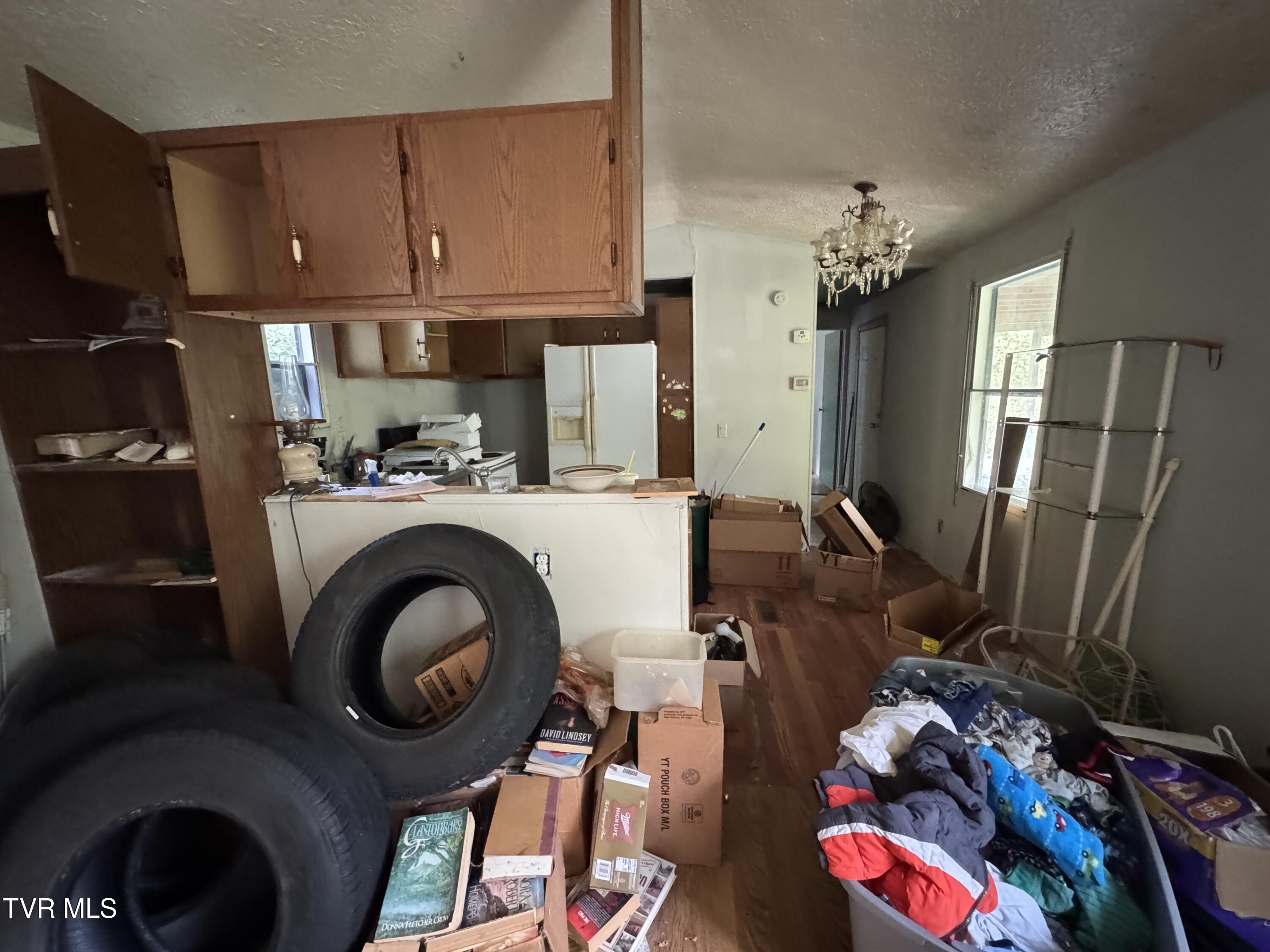 6525 Cherokee Road Wise, VA 24293 - Photo 19 of 29 LIVING ROOM TOWARD KITCHEN