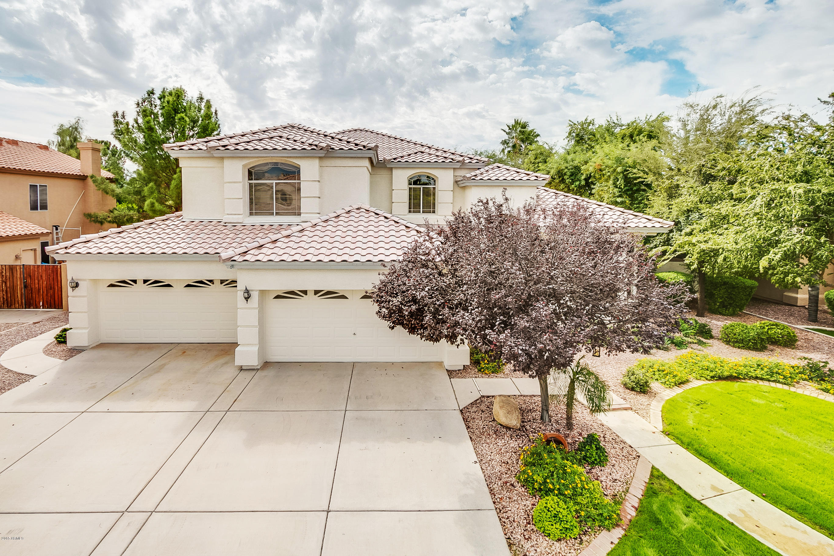 2089 East Victor Road Gilbert, AZ 85296 - Photo 1 of 78 Victor-02